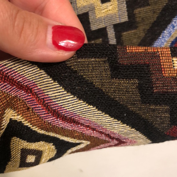 NWT Lightweight Aztec tote - Picture 6 of 6